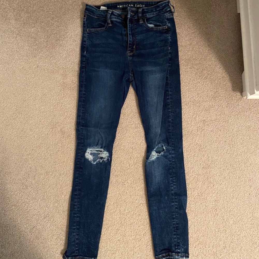 dark wash ripped jeans